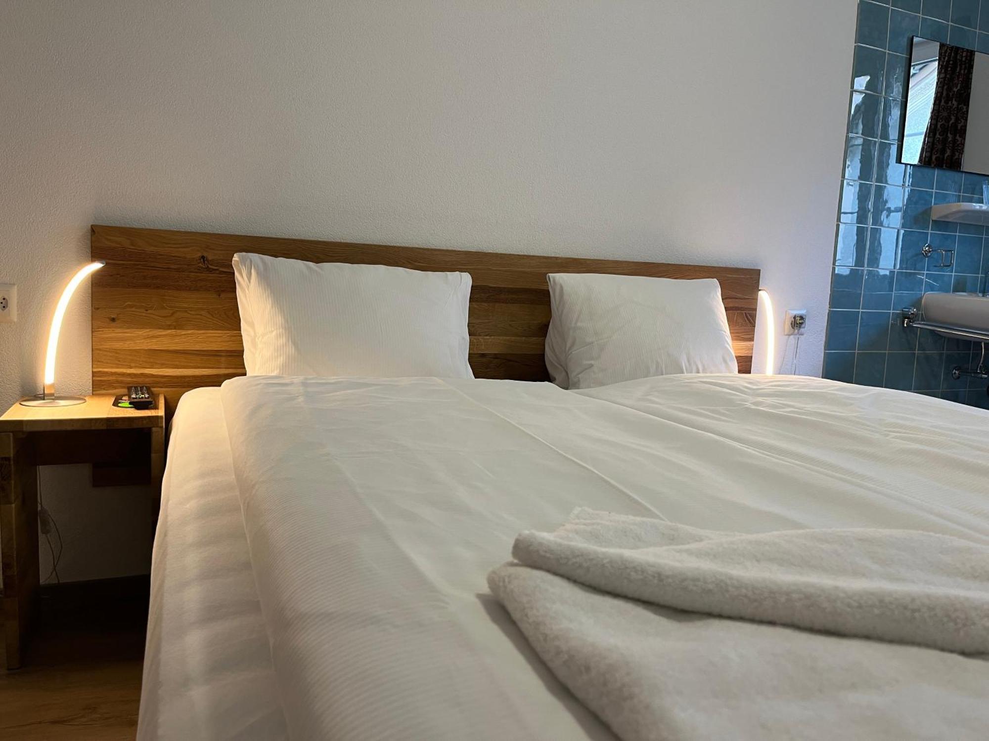 Hotel Drei Koenige Τσουρ Εξωτερικό φωτογραφία