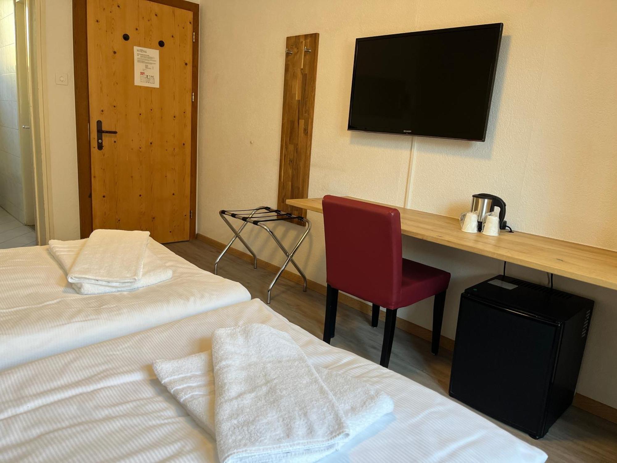 Hotel Drei Koenige Τσουρ Εξωτερικό φωτογραφία